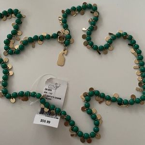 New- Vineyard Vines necklace. One Size